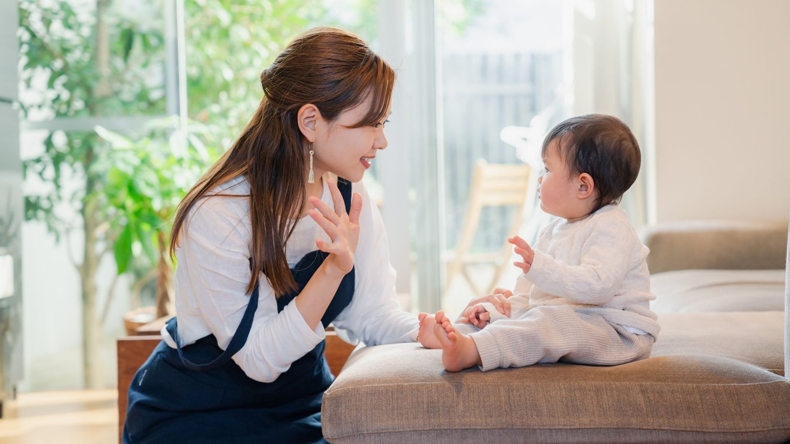 Au Pair in China take care of kid